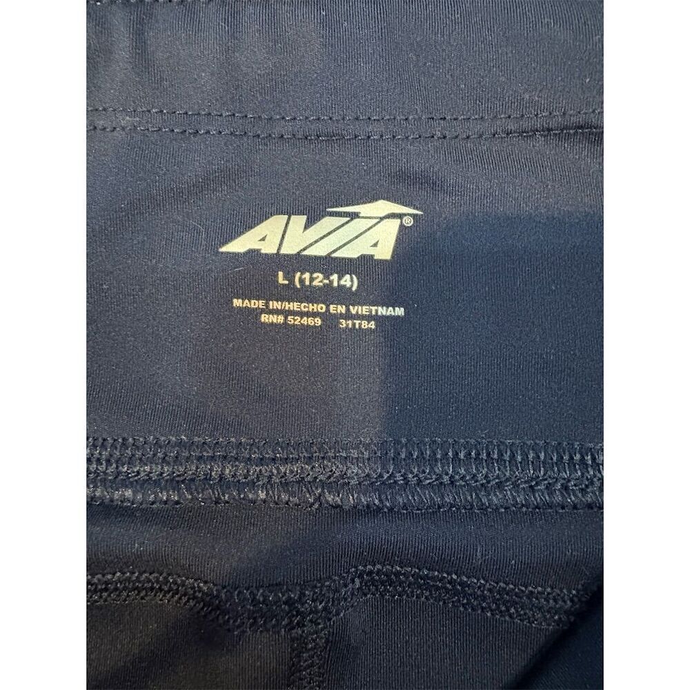 3/$15 Avia Women's Cropped Leggings Navy Blue Size L with Side Pockets - Picture 9 of 11